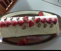 Biskuitroulade mit Joghurt Sahne (und Früchten oder Motiv)