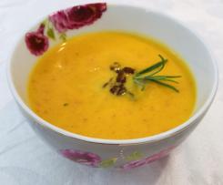 Kürbiscremesuppe mit Ingwer