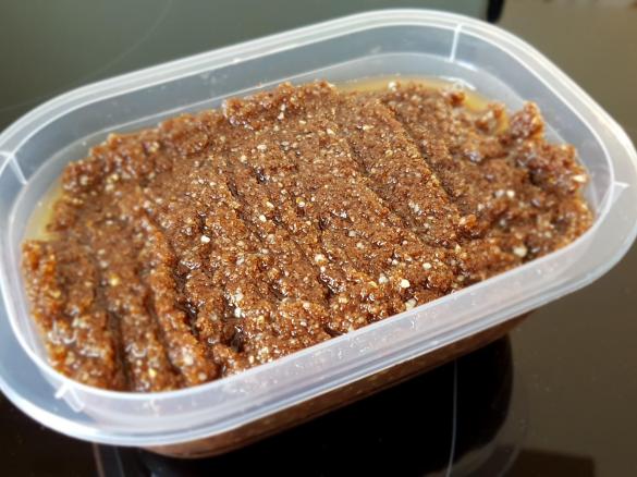 Schoko-Nuss-Creme (gesundes N****a)