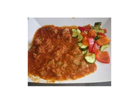 Lammgulasch mit Paprika Türkisch  & Low Carb 