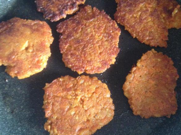 Kartoffel - Möhren - Linsenbratlinge