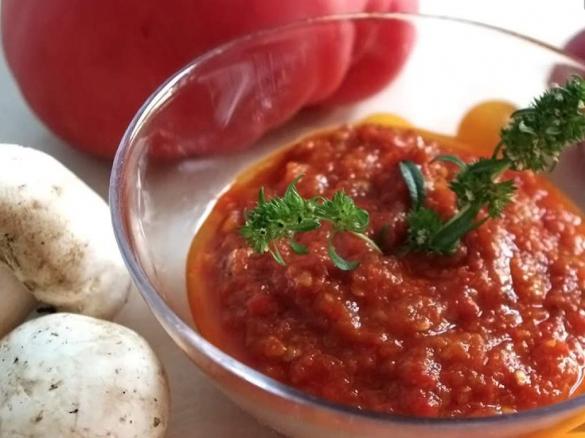 Zacusaca - rumänischer Brotaufstrich - vegan