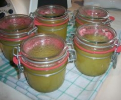 Zwei in einem Apfelkompott und Apfelkörchen ...