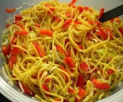 Spaghettisalat mit Currydressing