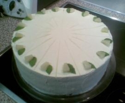 Holunder-Joghurtcreme-Torte