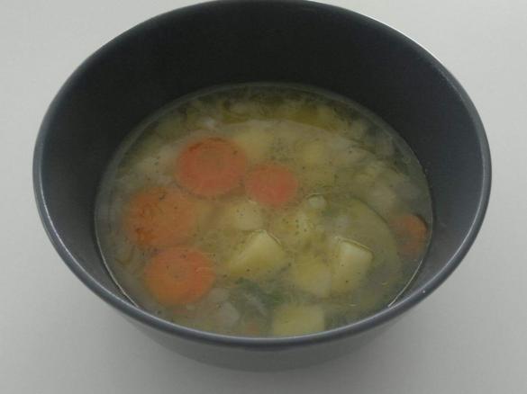 Bunte Gemüsesuppe schnell und einfach