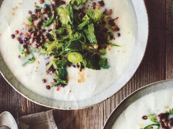 Kohlrabisuppe mit Linsen