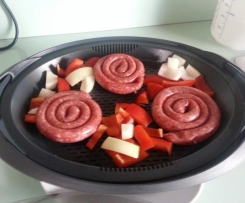 Bratwurstschnecken mit Gemüse 