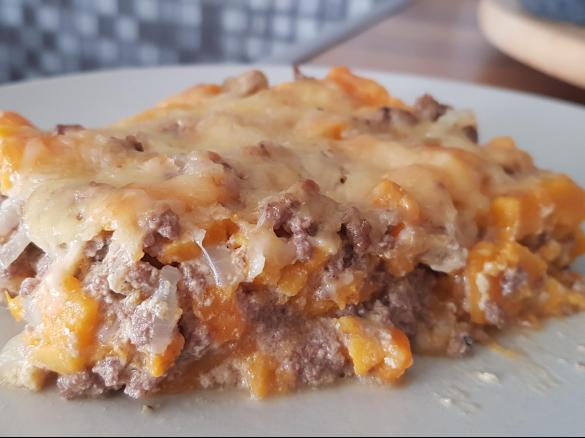 Süßkartoffelauflauf mit Hackfleisch