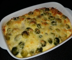 Schneller Rosenkohl-Auflauf Low Carb