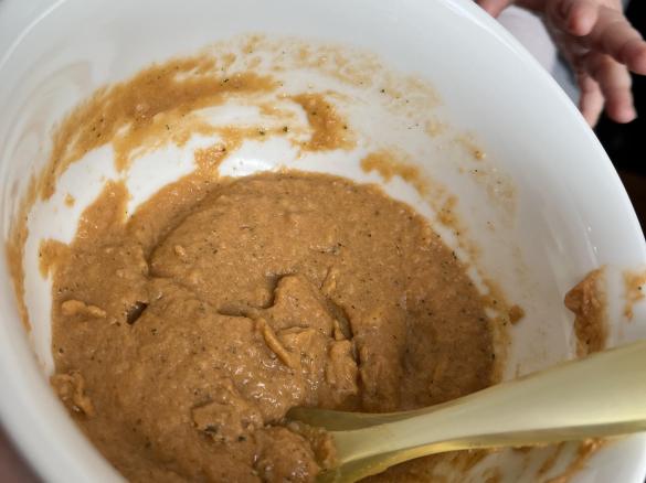 Mittagsbrei mit Tomate, Hackfleisch, Zucchini und Reis