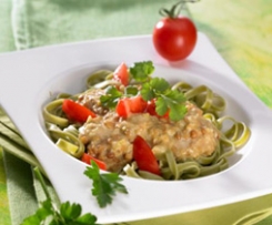 Grüne Nudeln mit Linsen-Curry