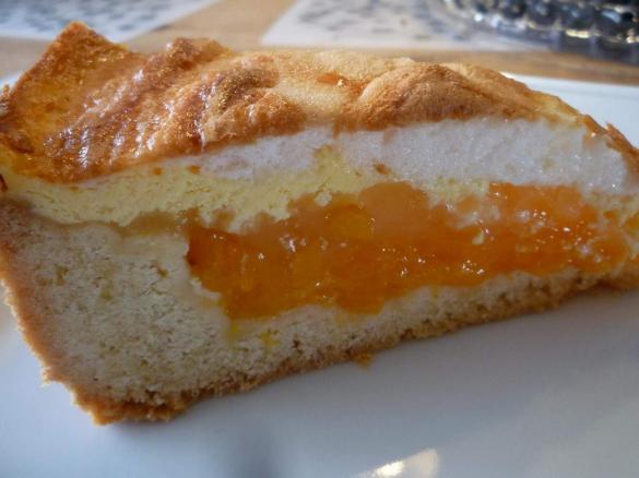 Pfirsich-Pudding-Kuchen