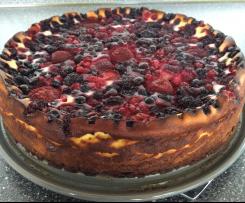 Käsekuchen ohne Boden mit Früchten