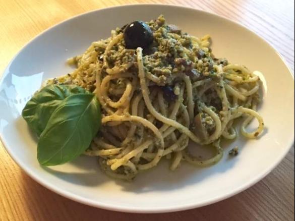 Oliven-Pesto - einfach und superlecker!