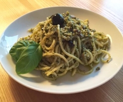 Oliven-Pesto - einfach und superlecker!