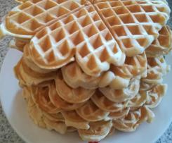 Waffeln, dick und fluffig