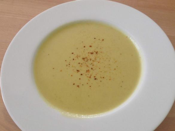 Zucchinisuppe mit Kokosmilch