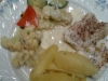 Kabeljaufilet mit Blumenkohl / Paprikagemüse und Kräutersoße