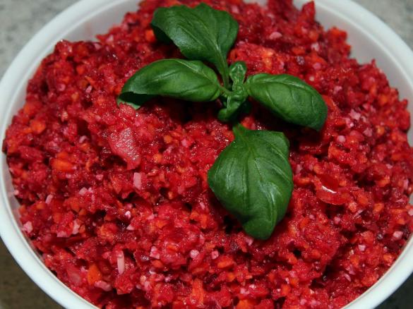Variation von Rote Beete - Rohkostsalat