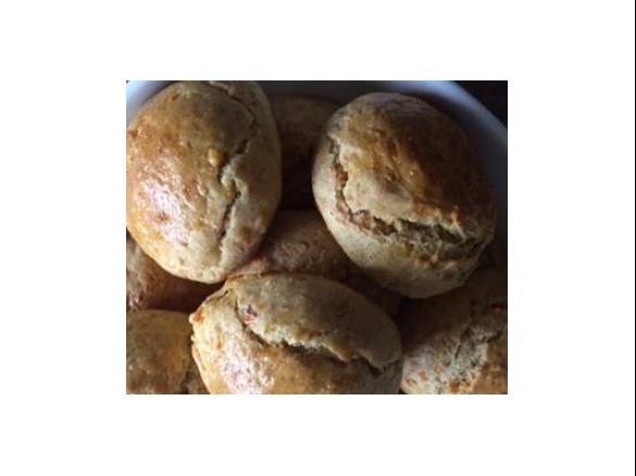 Möhrenbrötchen ( Gulerodsboller )