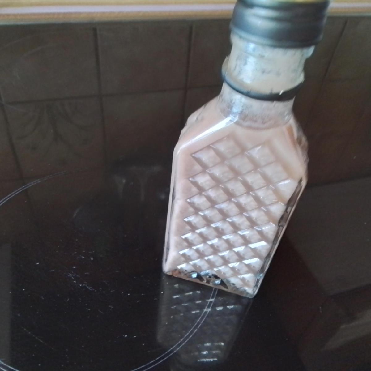 Erdbeerlikör von Langenbacher. Ein Thermomix® Rezept aus der Kategorie ...