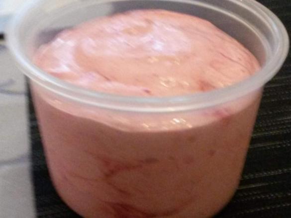 Himbeer Holunderblüten Creme