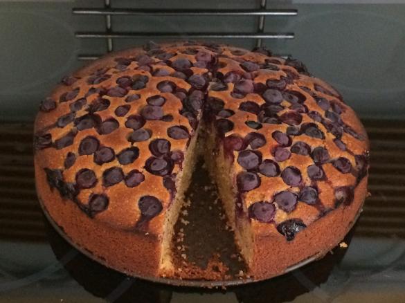 Variation von Apfel-Nuss-Vollkornkuchen