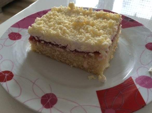 Italienische Erdbeerschnitten