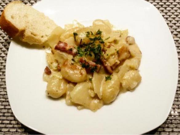 Gnocchi Weißkohl Topf