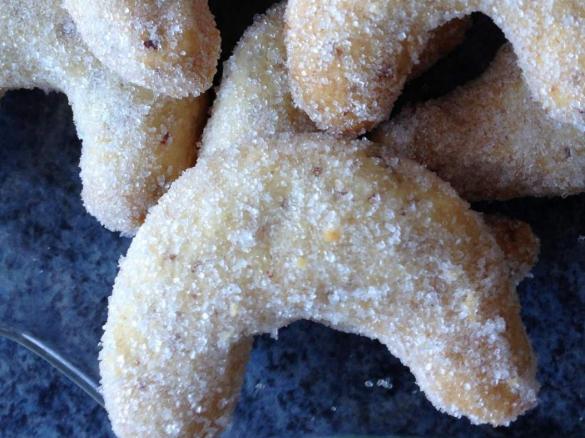 Vanillekipferl ohne Ei,  mit Dinkelmehl