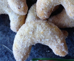 Vanillekipferl ohne Ei,  mit Dinkelmehl