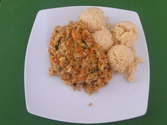 Rotes Gemüse Curry mit Süßkartoffeln und Blumenkohl