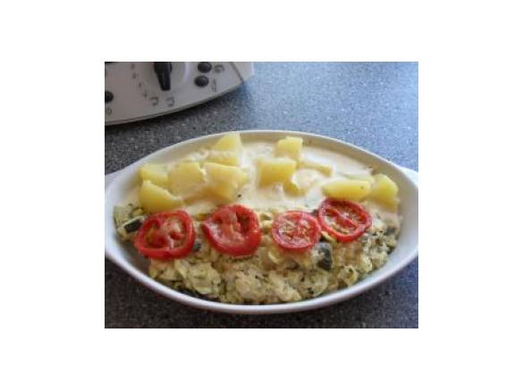 Pangasius mit Zucchini-Tomaten-Käse-Haube 