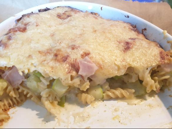 Nudel Gemüse Gratin