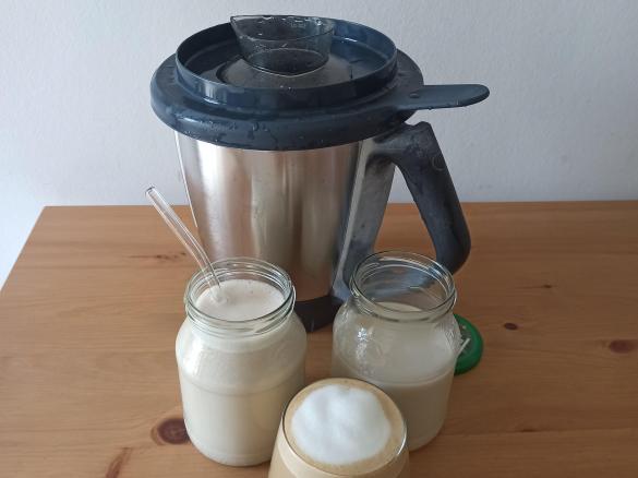 Haferdrink, Hafermilch, Barista, Schwangerschaft, Stillen