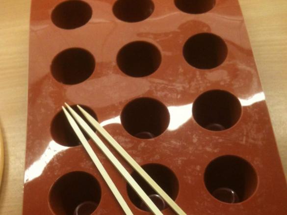 Trinkschokolade am Stiel