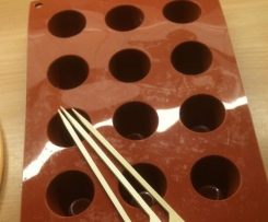 Trinkschokolade am Stiel