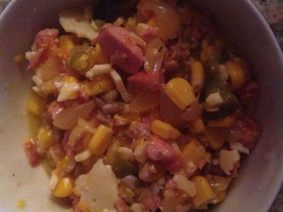 Meis-Würstchen - Käse Salat 