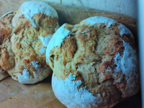 Buttermilchbrot mit Sauerteig