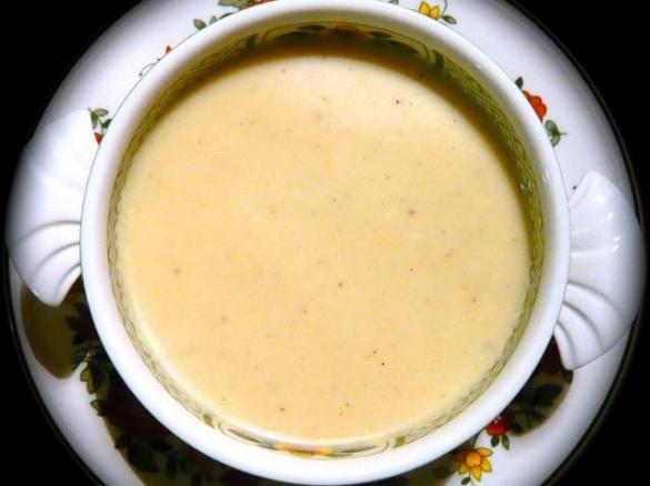 Petersilienwurzel-Suppe