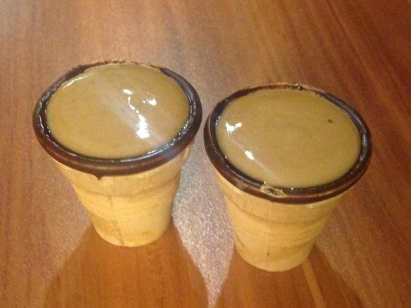 Haselnusslikör mit Schoki und ganzen Eiern