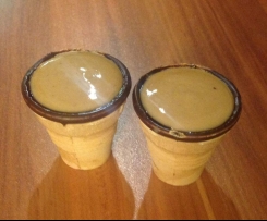 Haselnusslikör mit Schoki und ganzen Eiern