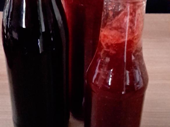 "Erdbeersoße"  schnell und einfach