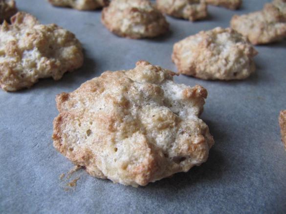 Marzipan-Walnuss-Makronen