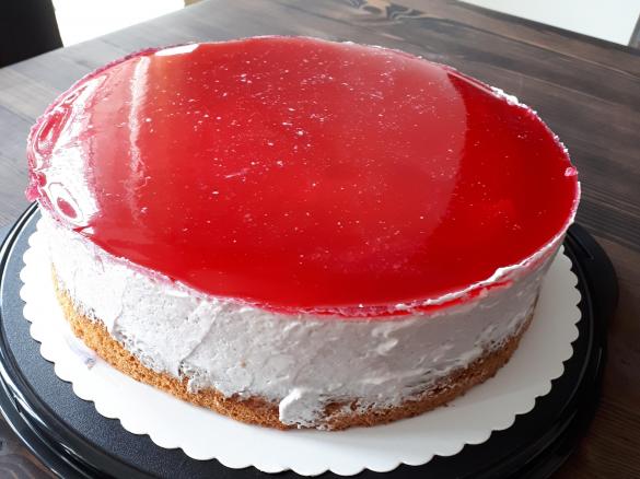 Wackelpudding-Quark-Torte
