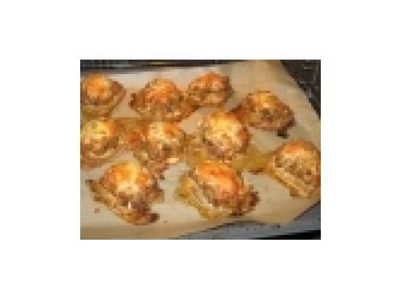 Variation Überbackene Brötchen mit Hackfleisch und Paprika