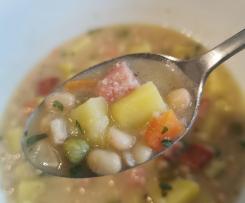 Weiße Bohnensuppe
