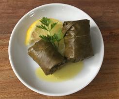 Dolmades - griechische Weinblätter