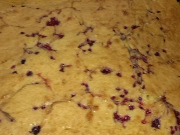 Beeriger Blechkuchen